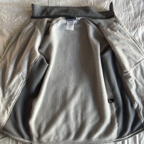 Ladies Patagonia Jacket size M - Picture 4 of 5